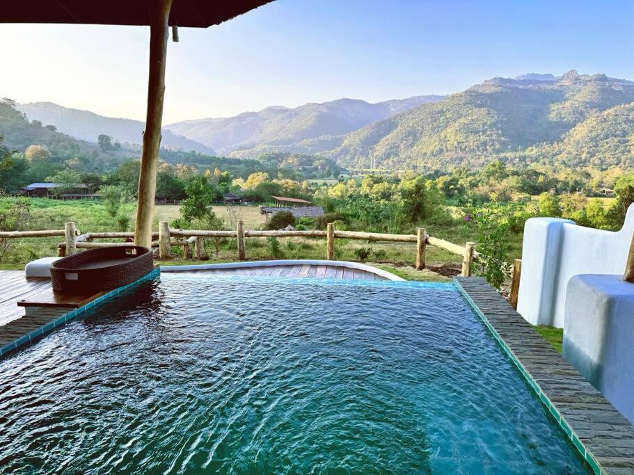 Elephantpoolvilla Maetang Chiangmai Ban Muang Kut Exterior foto